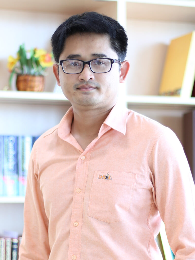 Mr.Ittichai Rattanathavorn