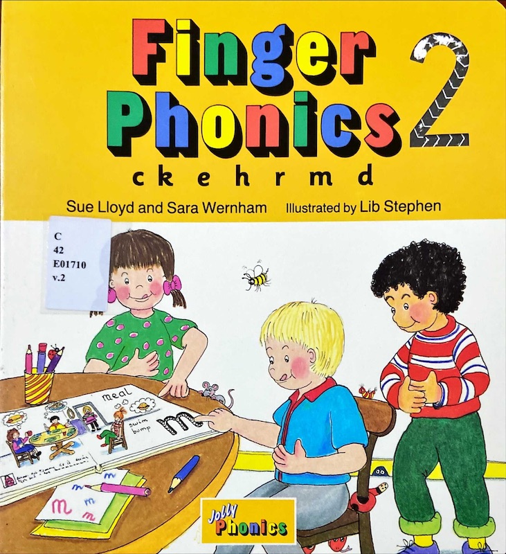 Finger Phonics 2 : c k e h r m d