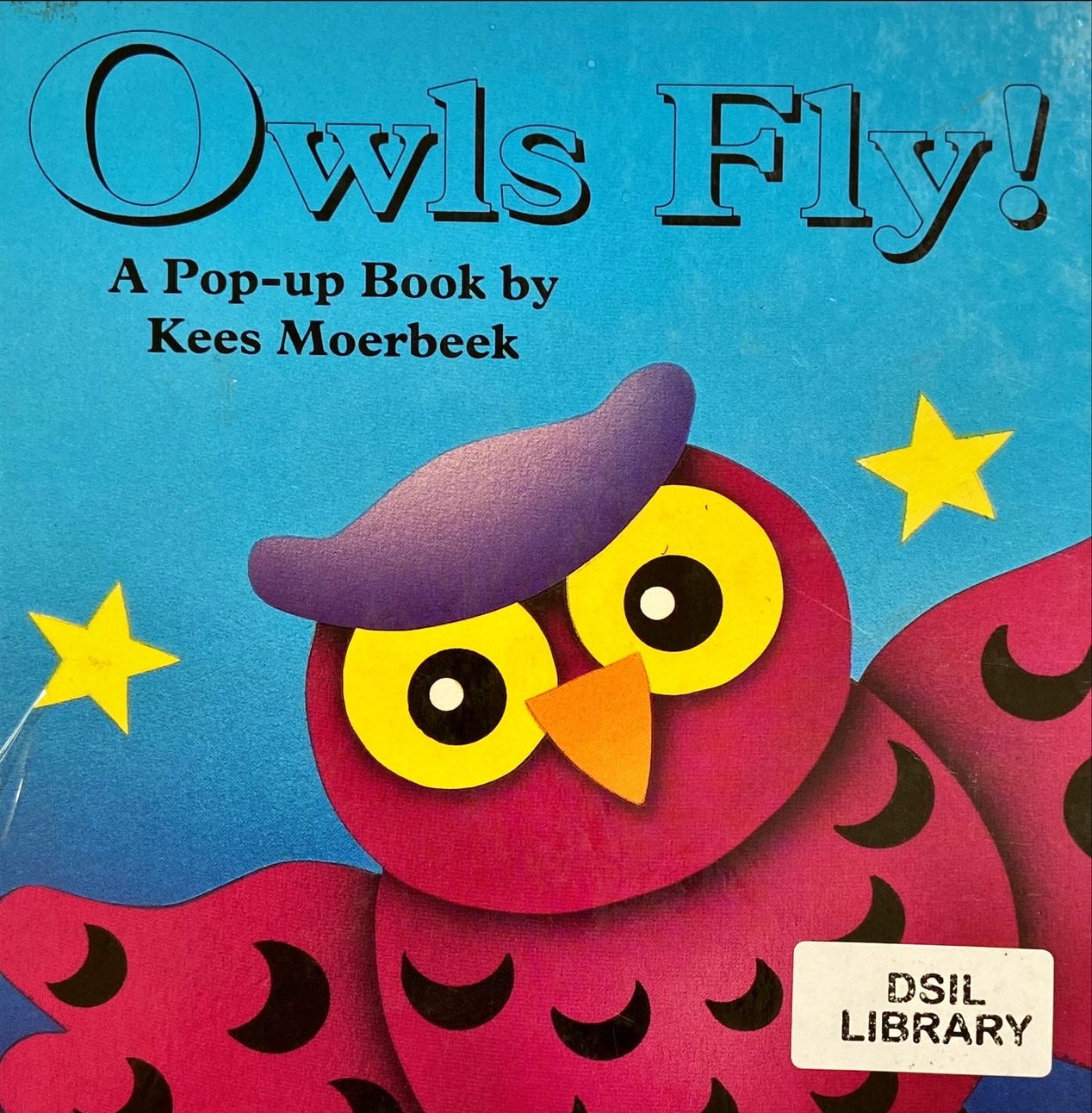 Owls Fly : A pop-up book